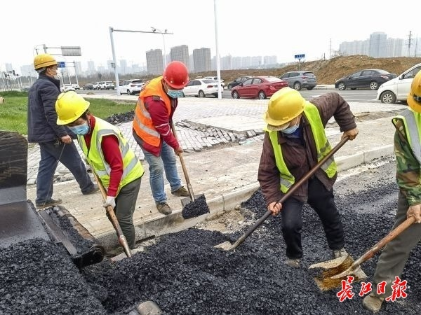 東西湖最大規(guī)模地下管廊群建成，涉及臨空港新城內(nèi)5條主要道路